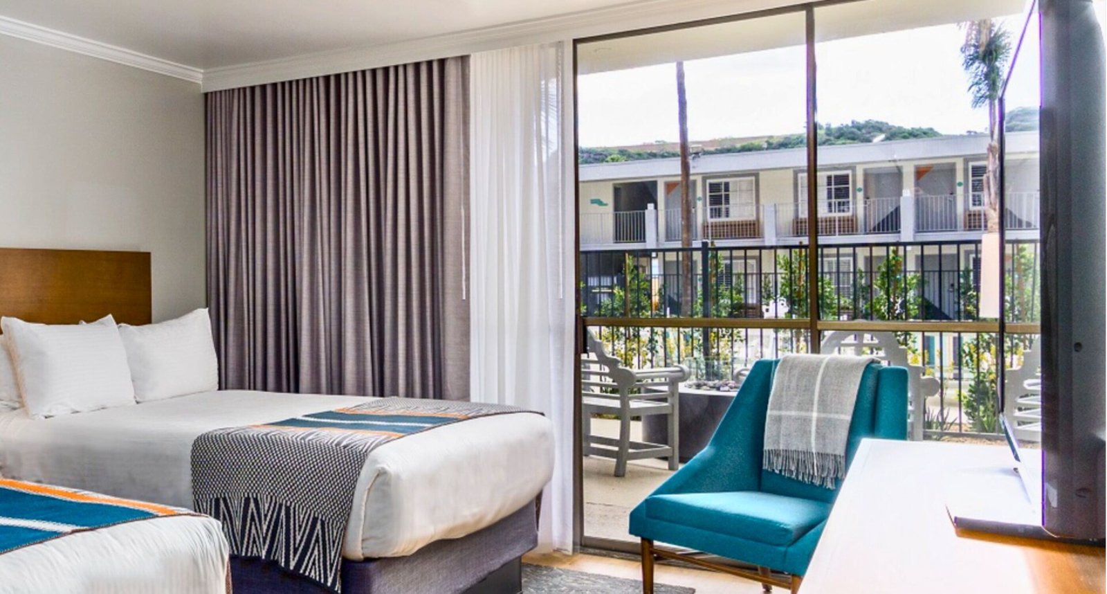 Town and Country Resort — rooms