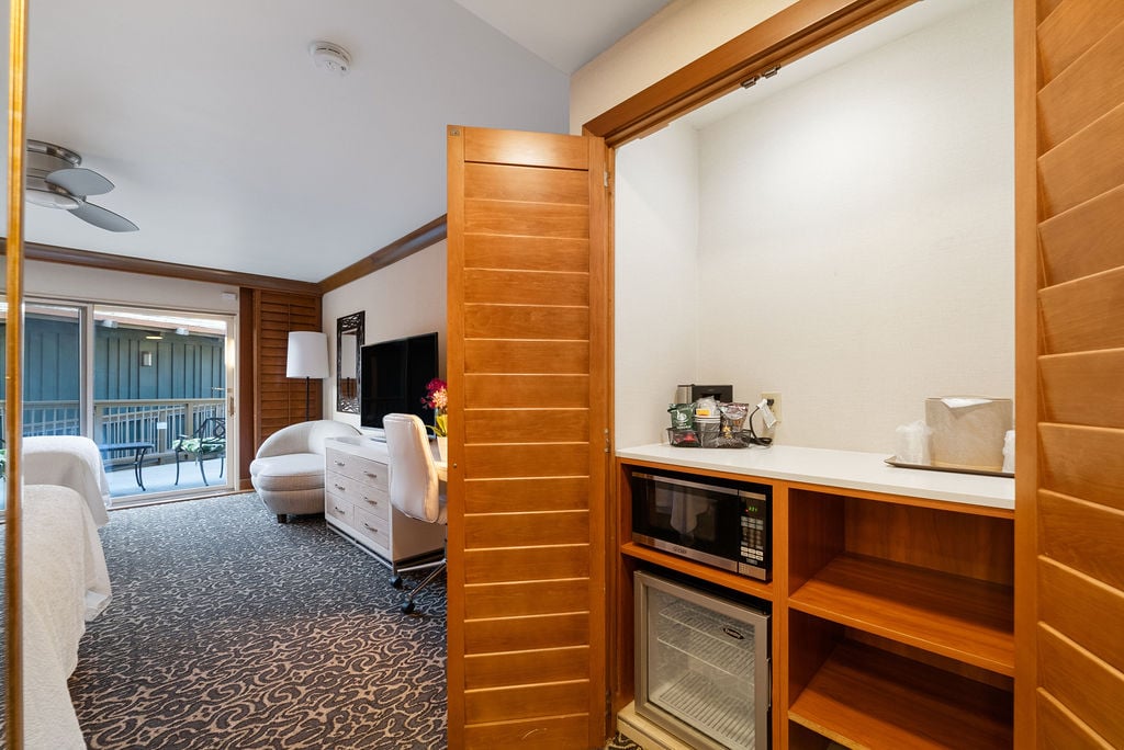 Humphreys Half Moon Inn — rooms