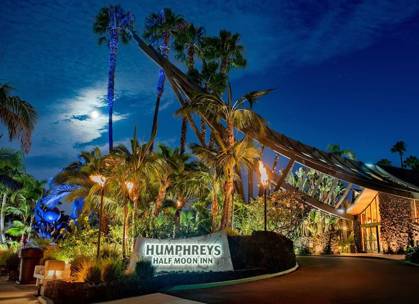 Humphreys Half Moon Inn — backstory
