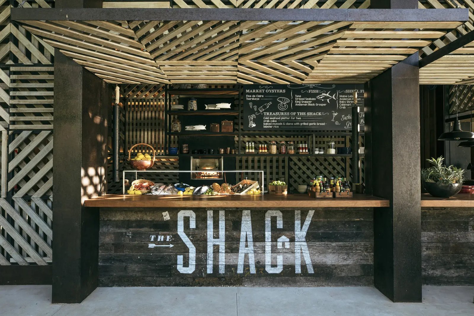 Rosewood Phuket Hotel — eat & drink