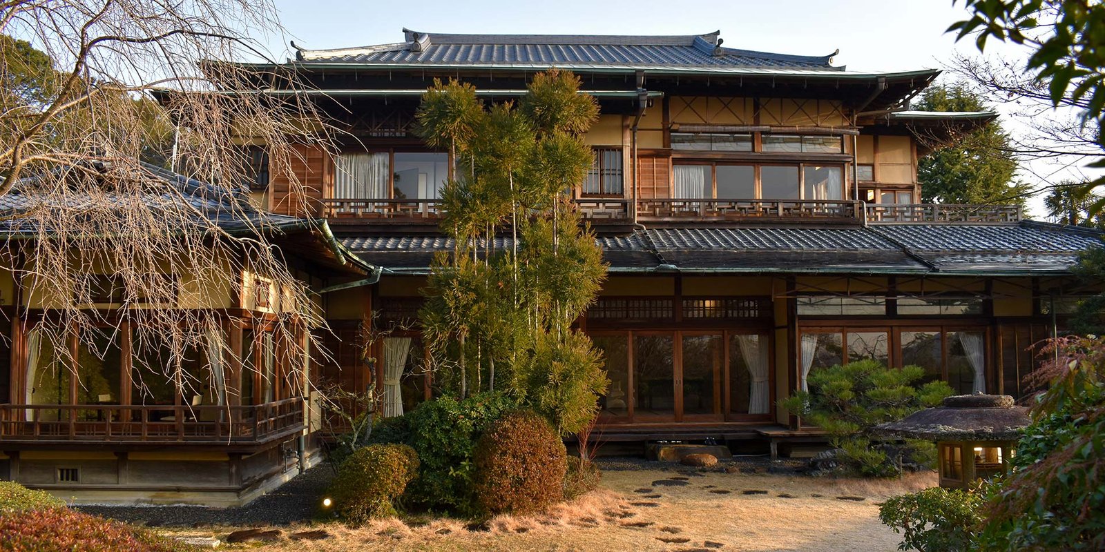 Yoshida Sanso Hotel — backstory