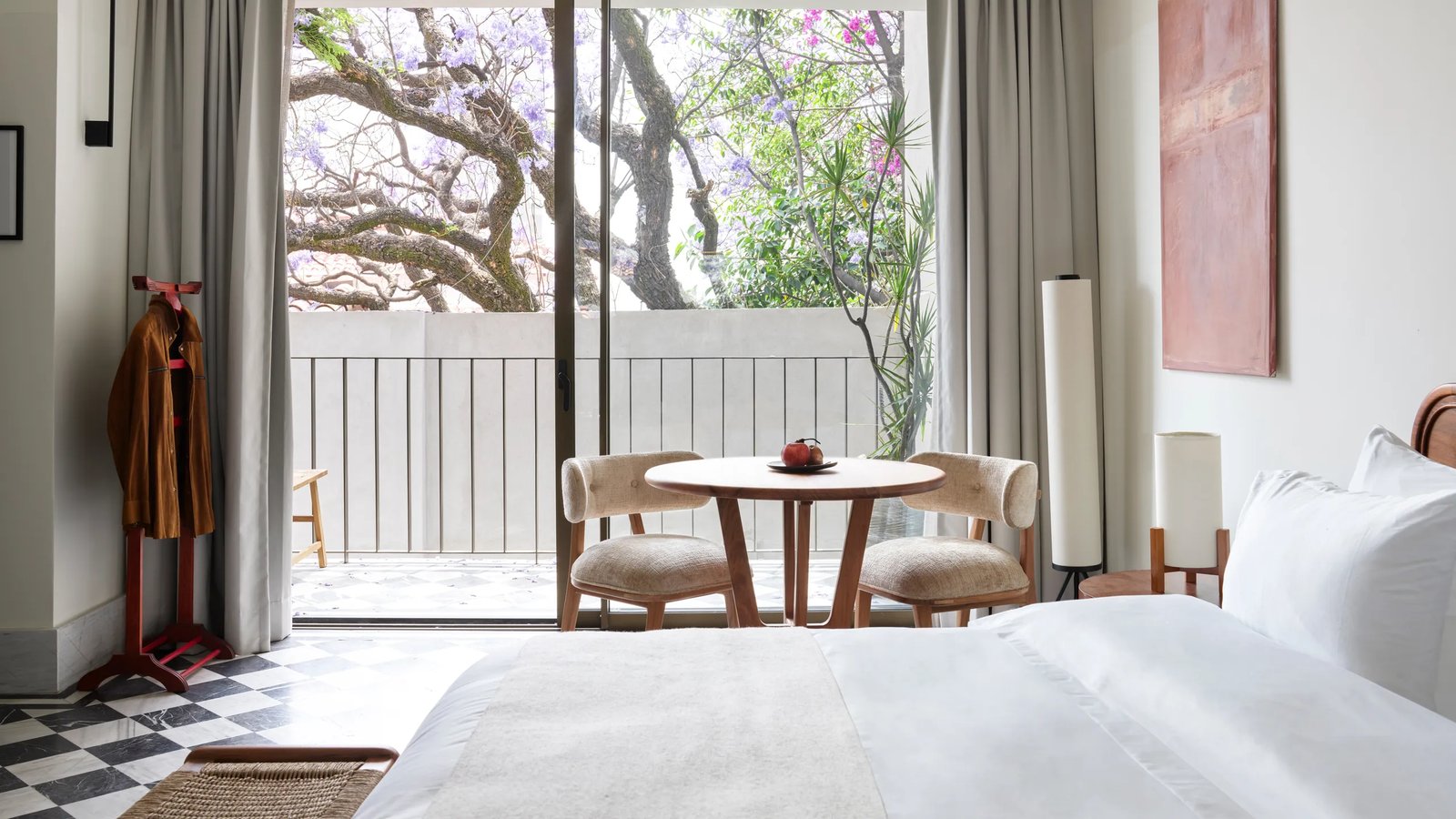 Hotel Dama — rooms