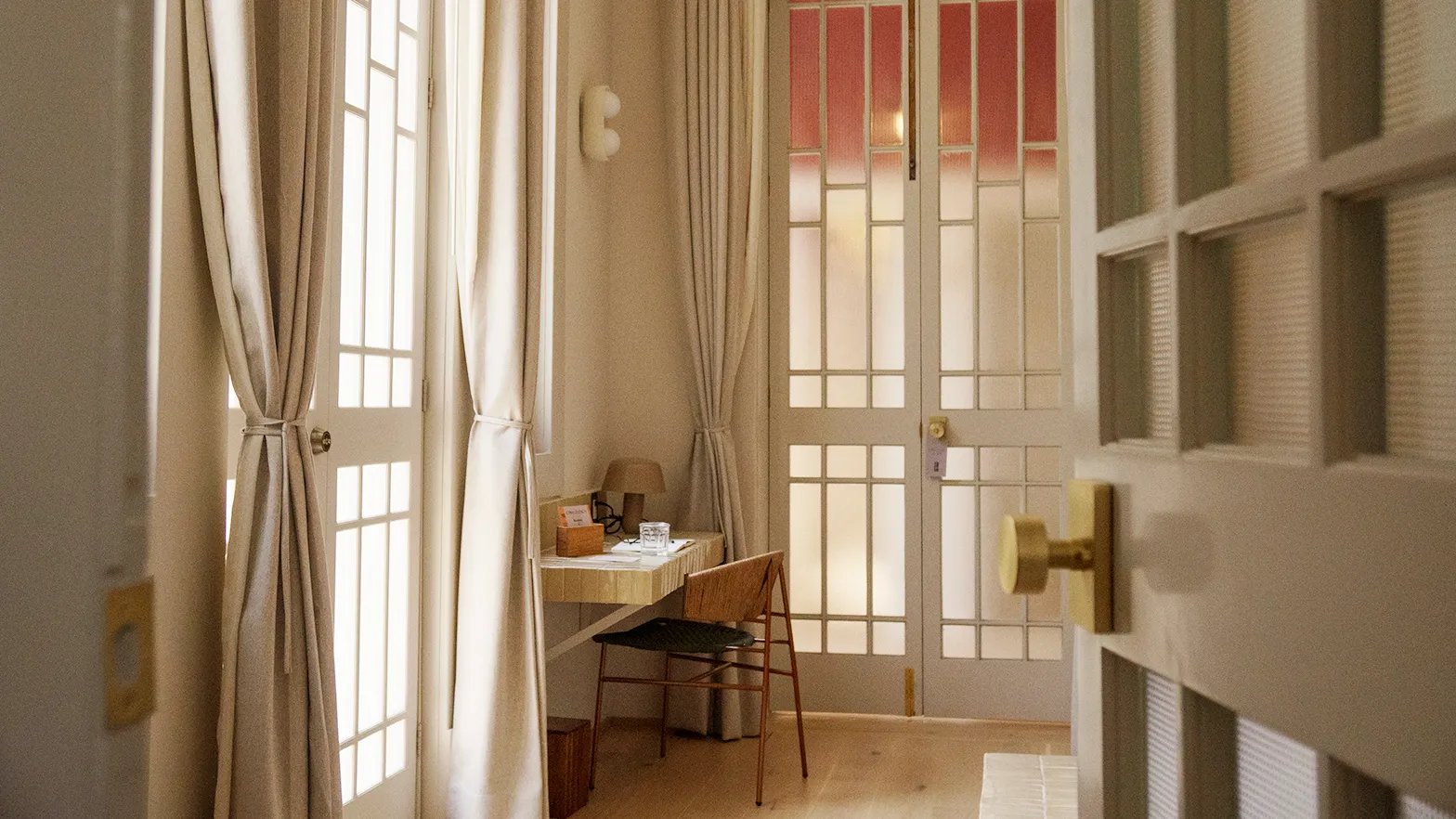 Hotel Casa Cuenca — rooms