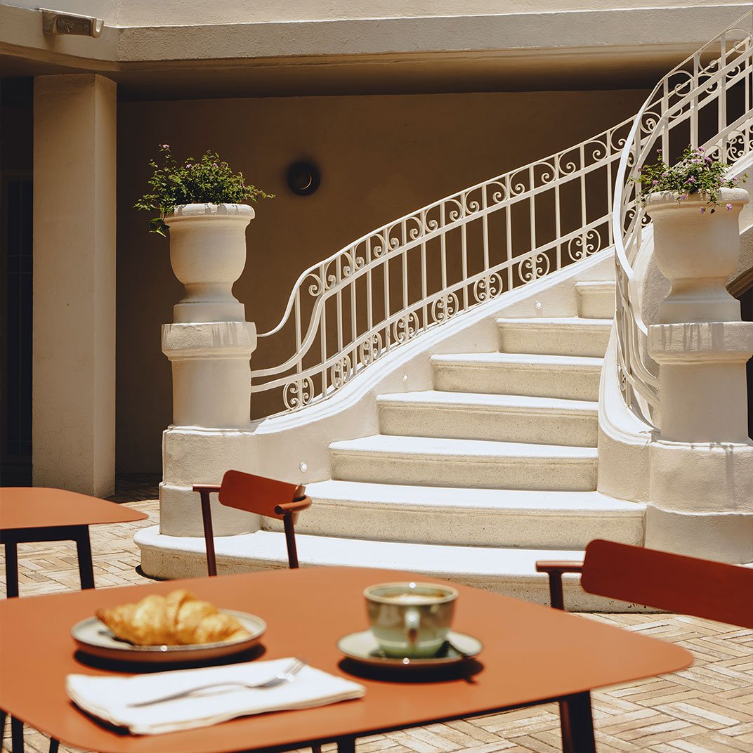Hotel Casa Cuenca — vibe