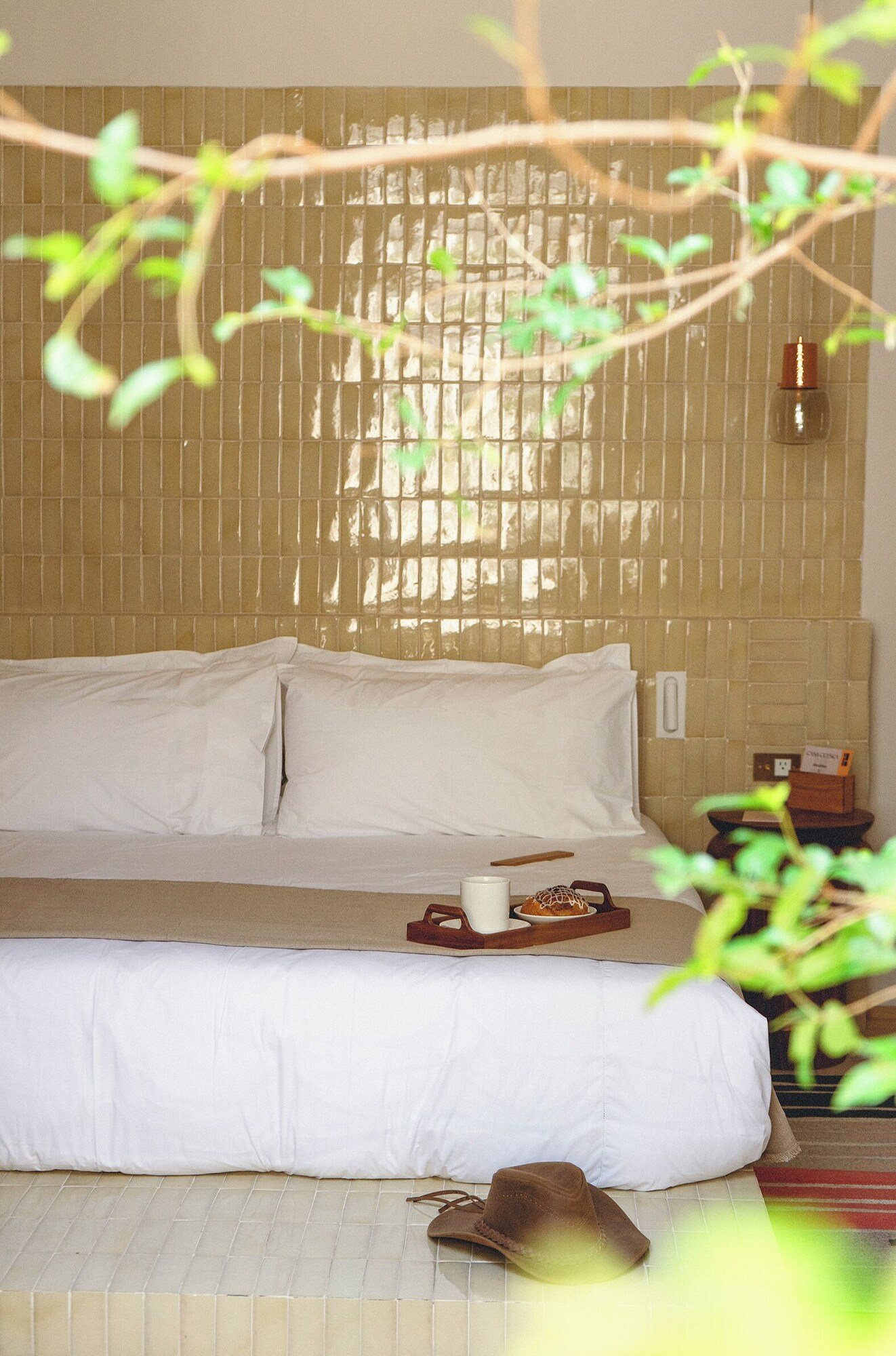 Hotel Casa Cuenca — rooms