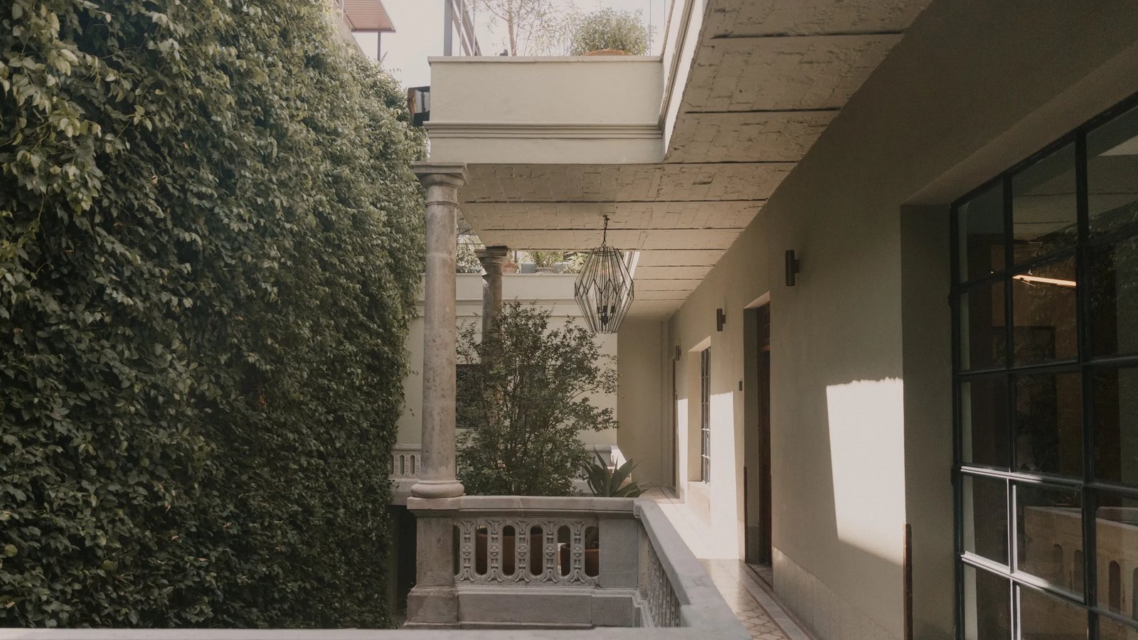 Casa Seis Siete — vibe