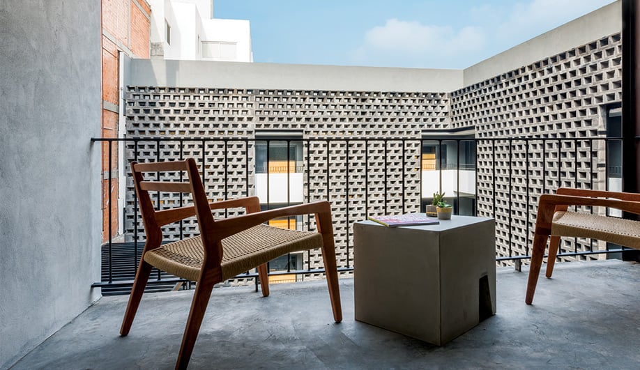 Hotel Carlota — vibe