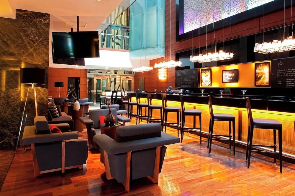 Hotel Carlota — eat & drink
