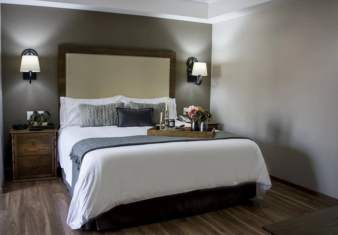 Hotel Histórico Central — rooms