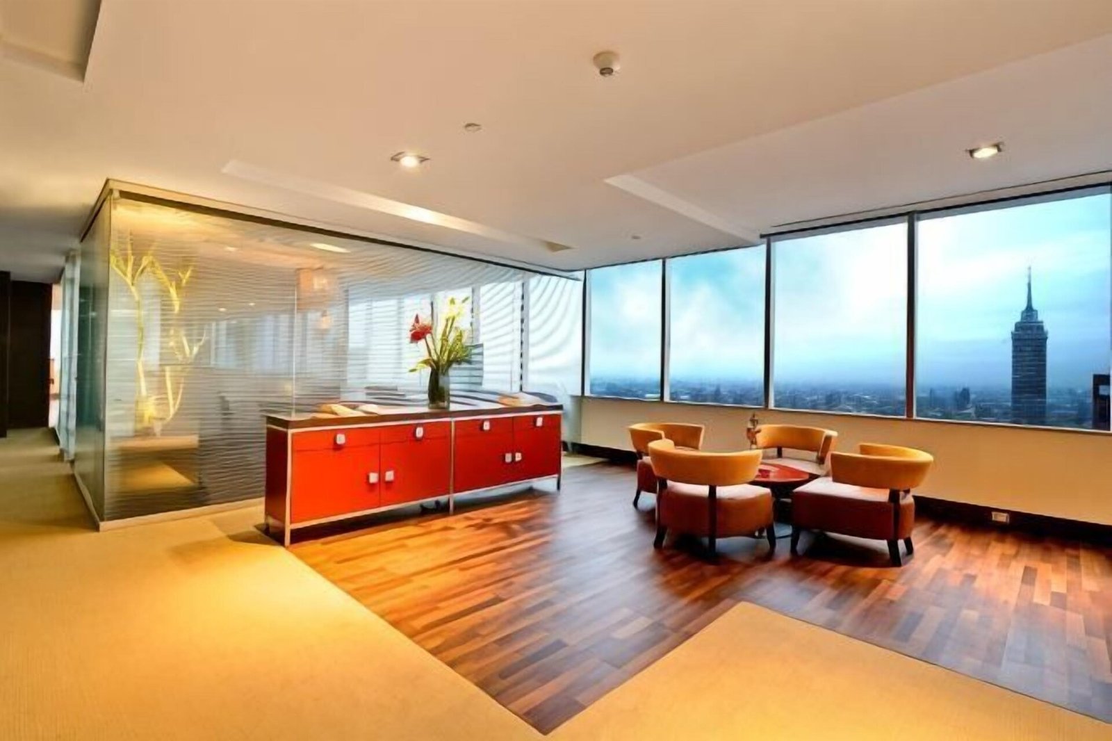 Hilton Mexico City Reforma — vibe