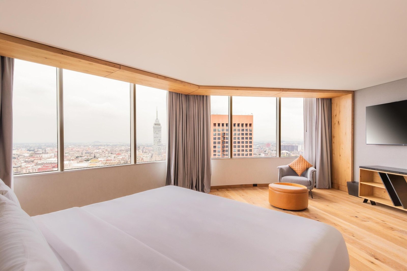 Hilton Mexico City Reforma — rooms