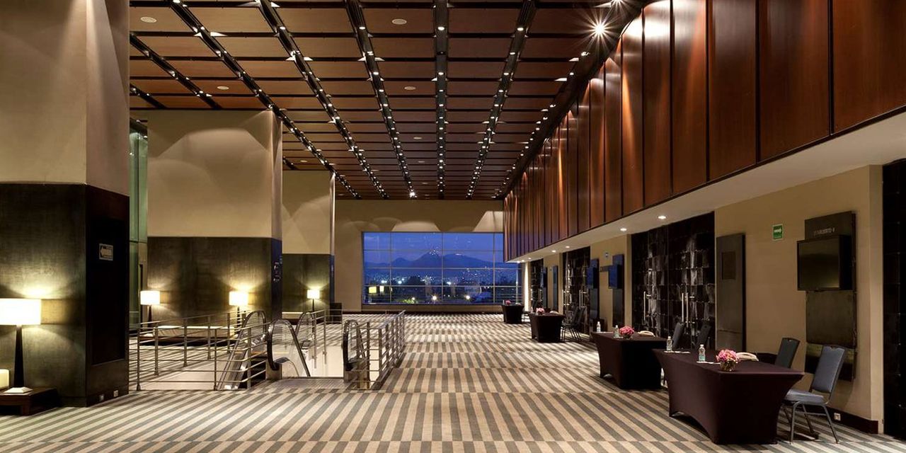 Hilton Mexico City Reforma — vibe