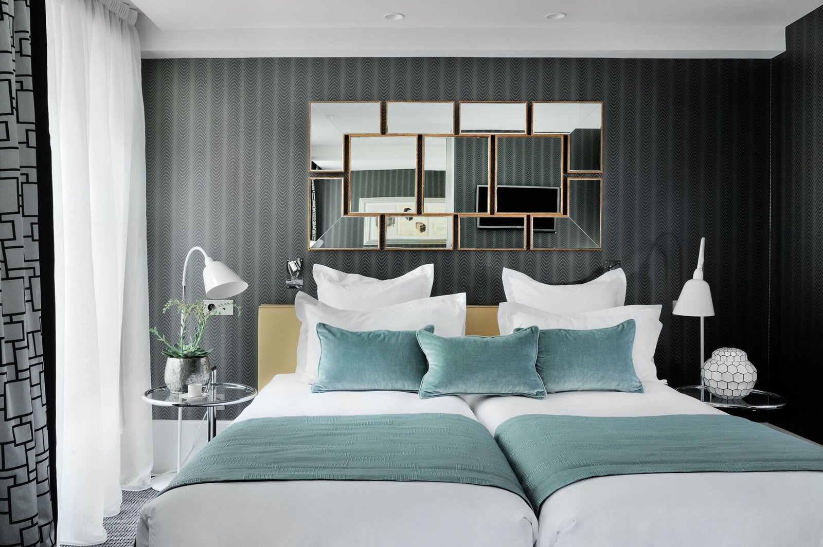 Hôtel Baume — rooms