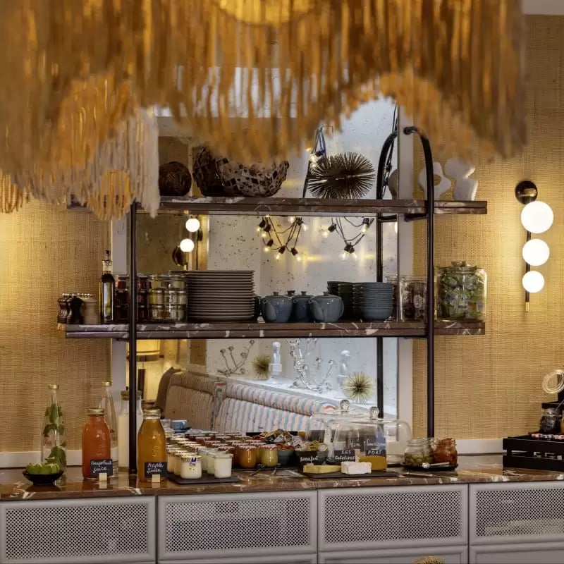 Le Clark Hotel — eat & drink