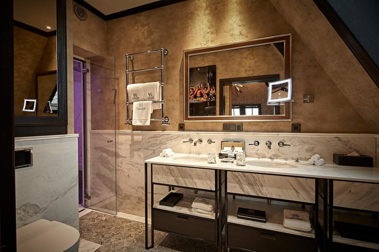 Hotel TwentySeven — rooms