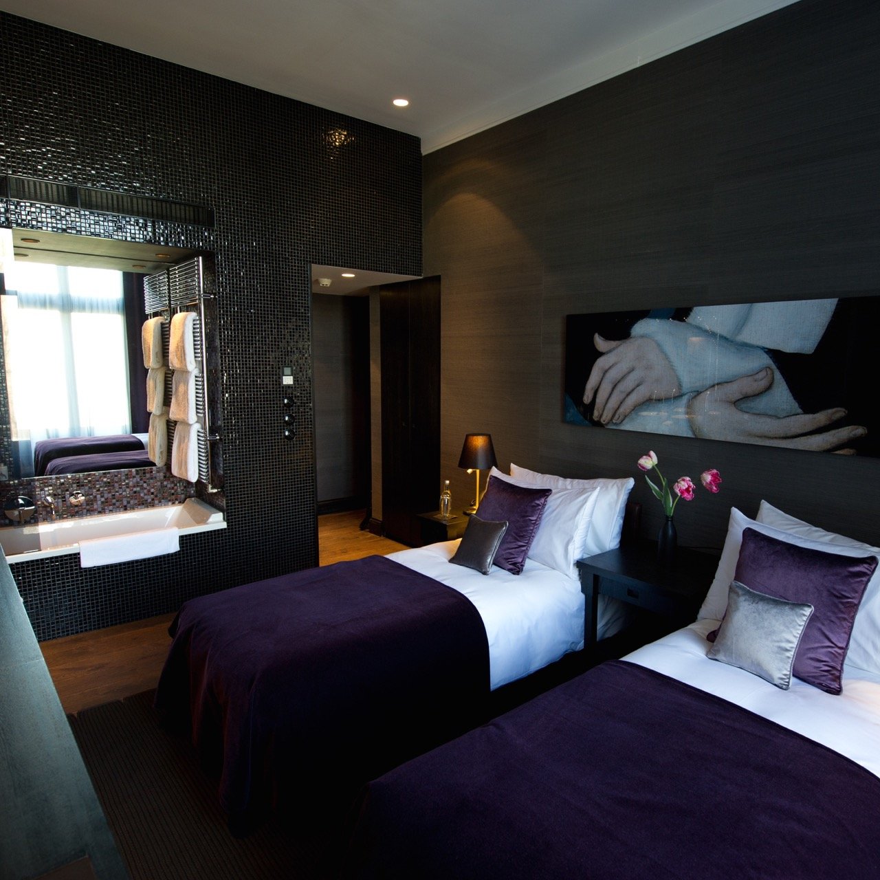 Canal House — rooms