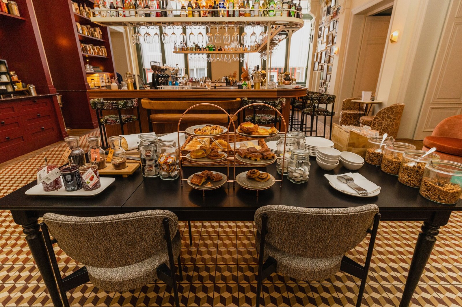 Hotel Mercier — eat & drink