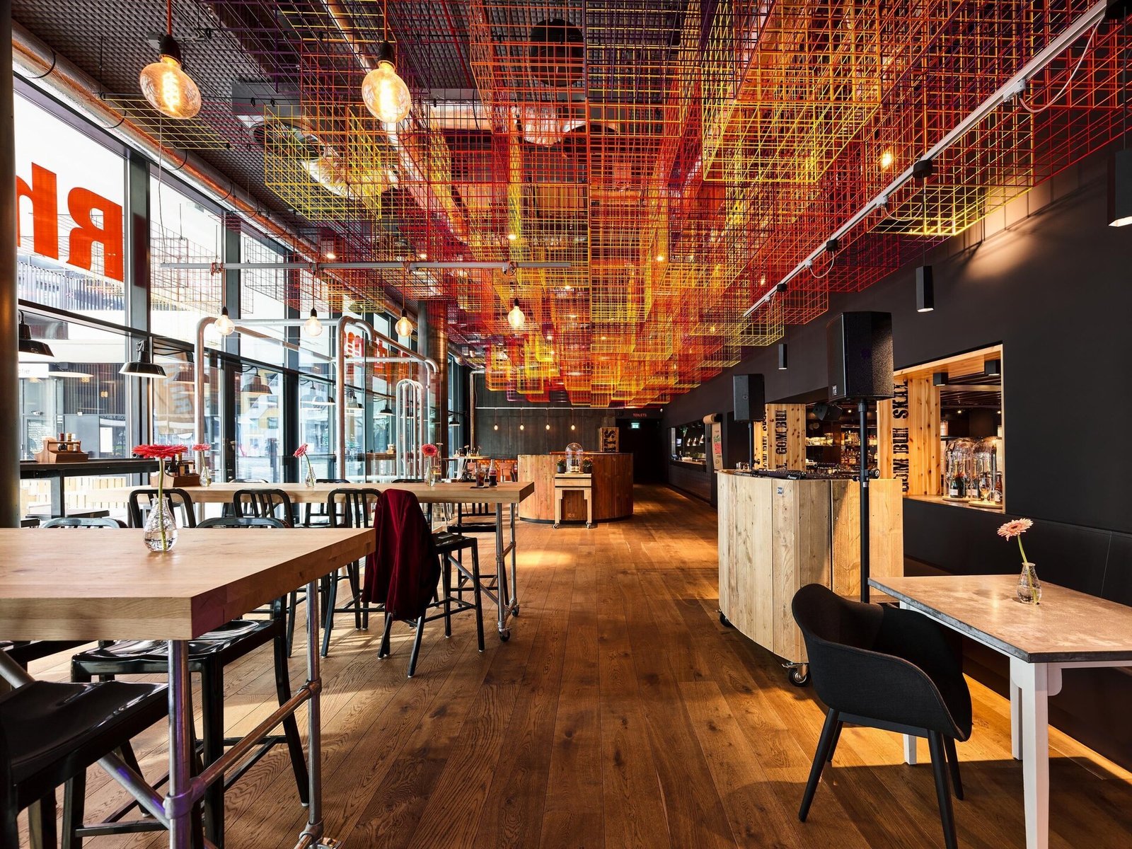 Jaz In The City Amsterdam — eat & drink