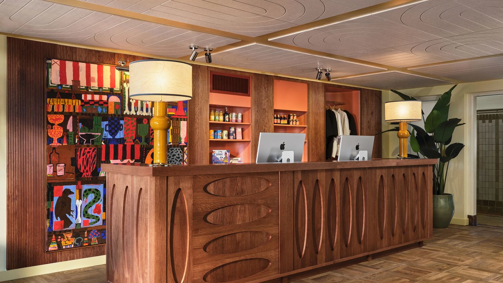 The Hoxton, Lloyd Amsterdam — vibe