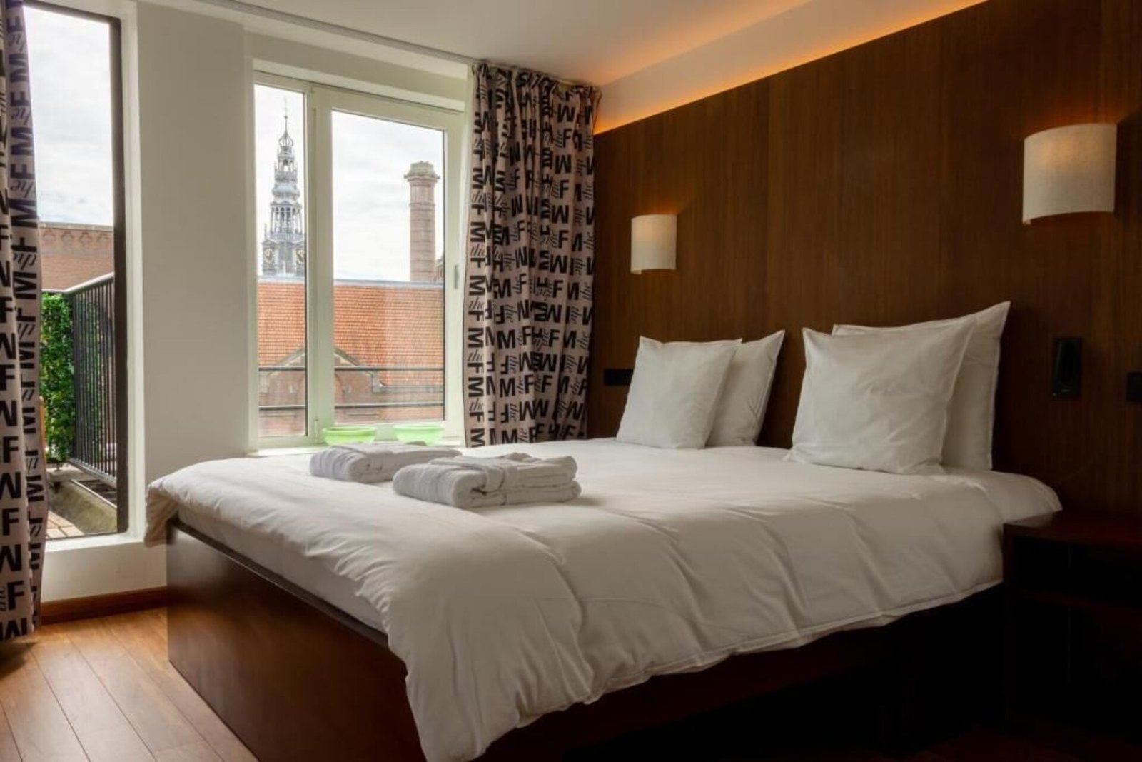 Hotel The Exchange — rooms
