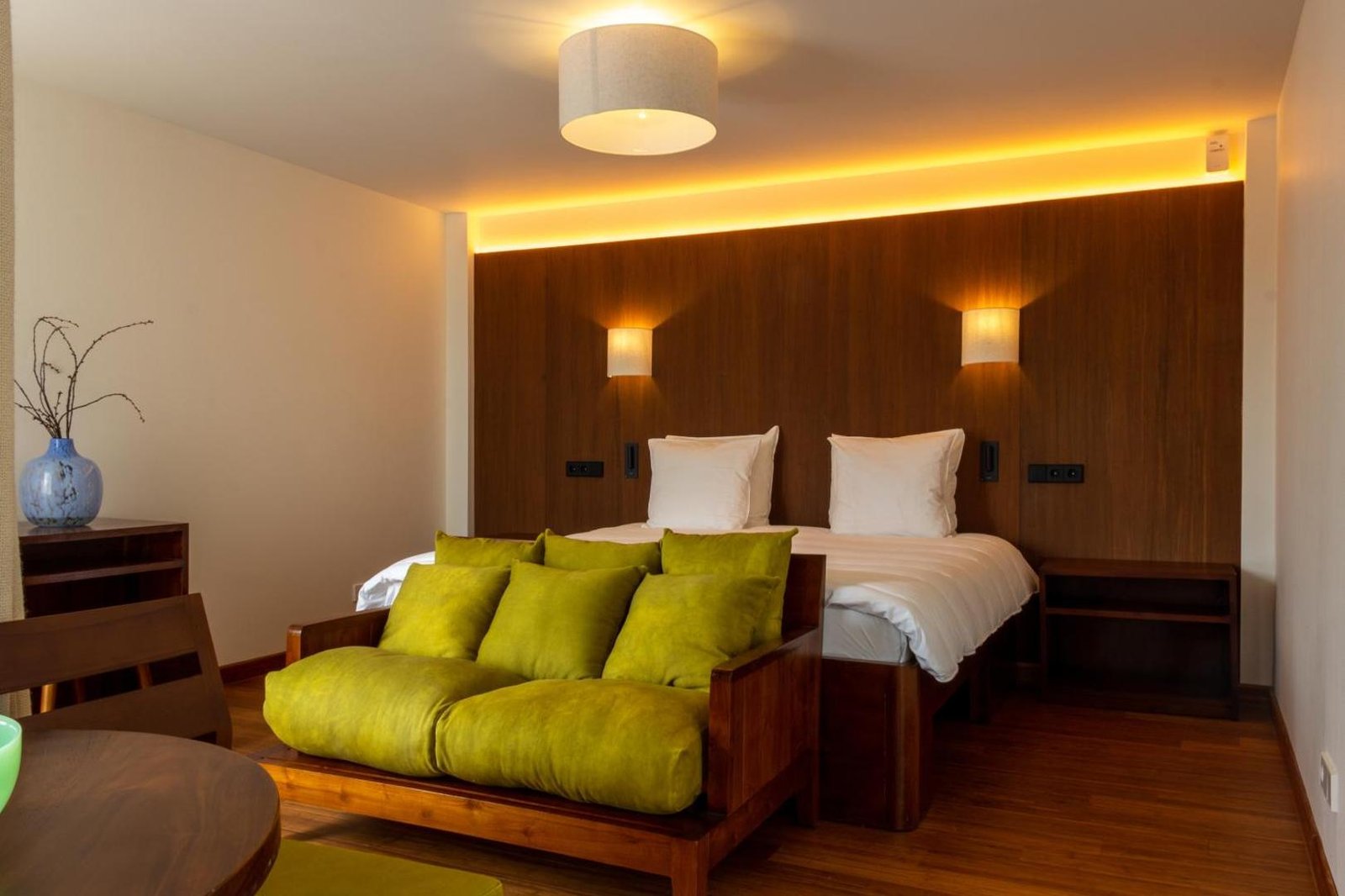 Hotel The Exchange — rooms