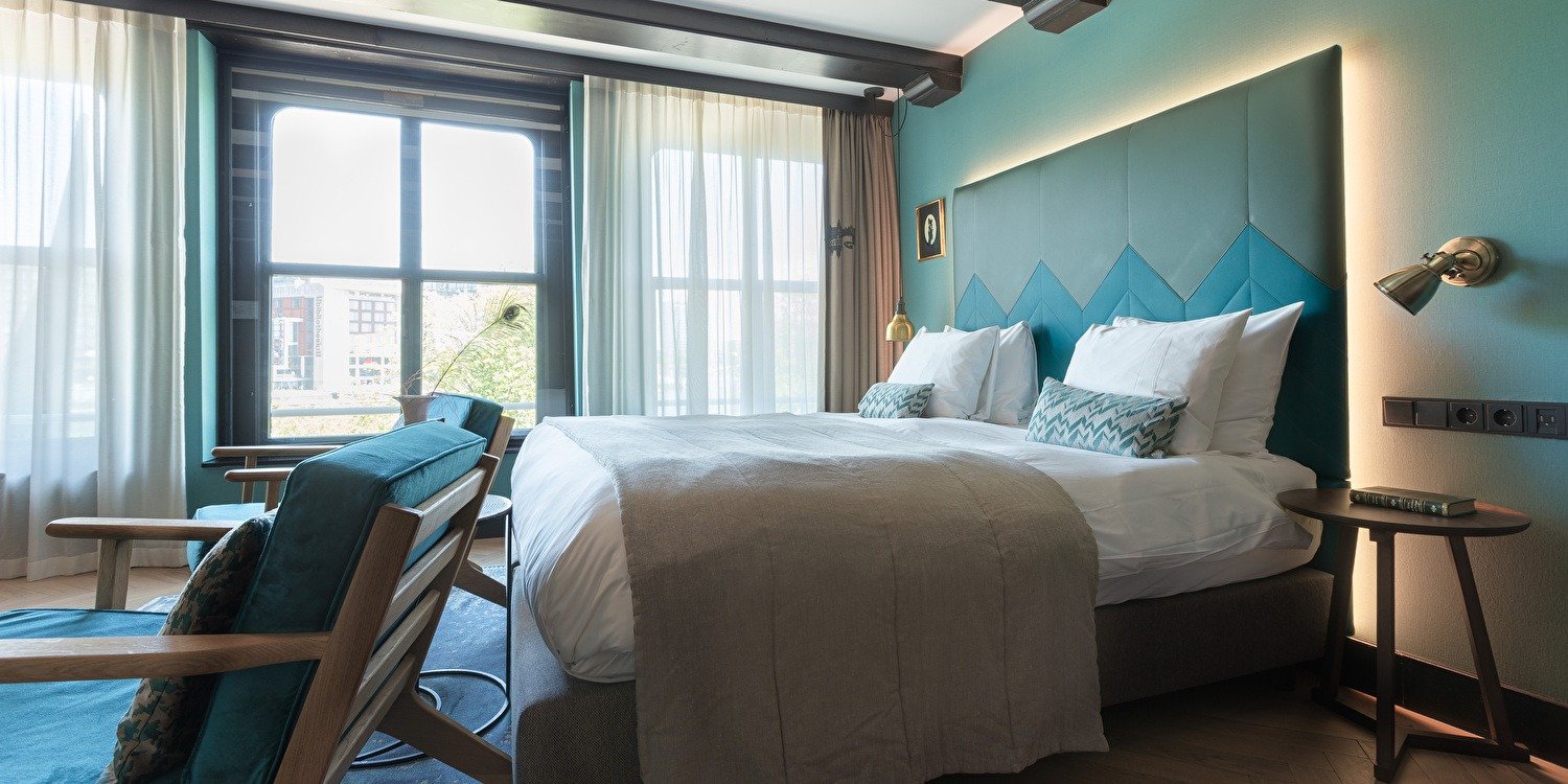 The Hendrick's Hotel — rooms