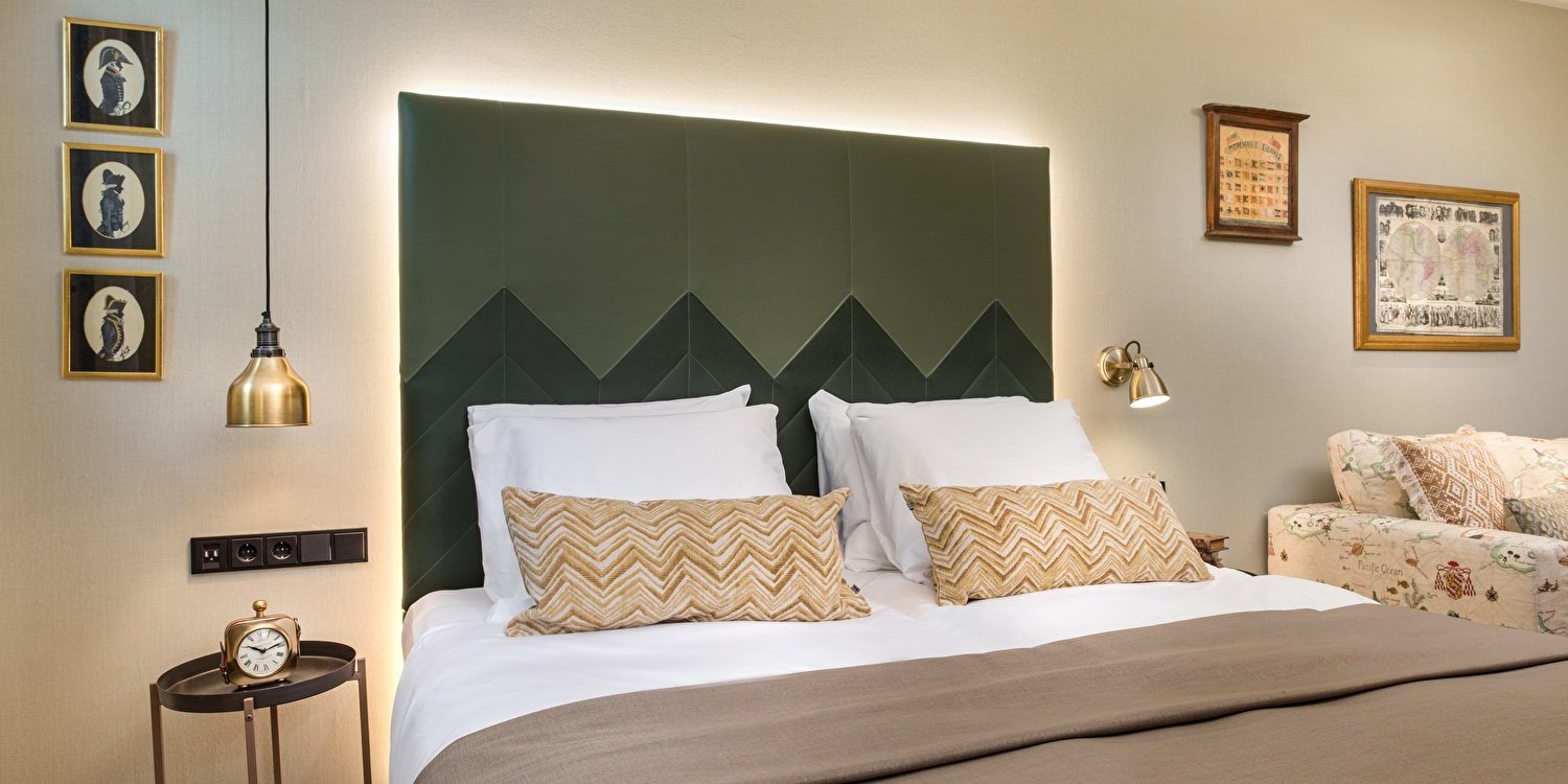 The Hendrick's Hotel — rooms