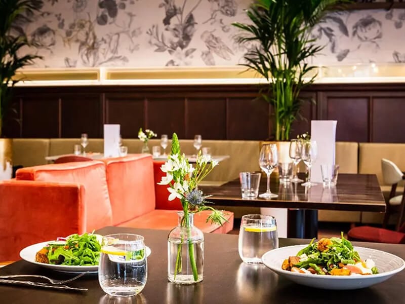 Hotel Amsterdam De Roode Leeuw, brasserie de roode leeuw