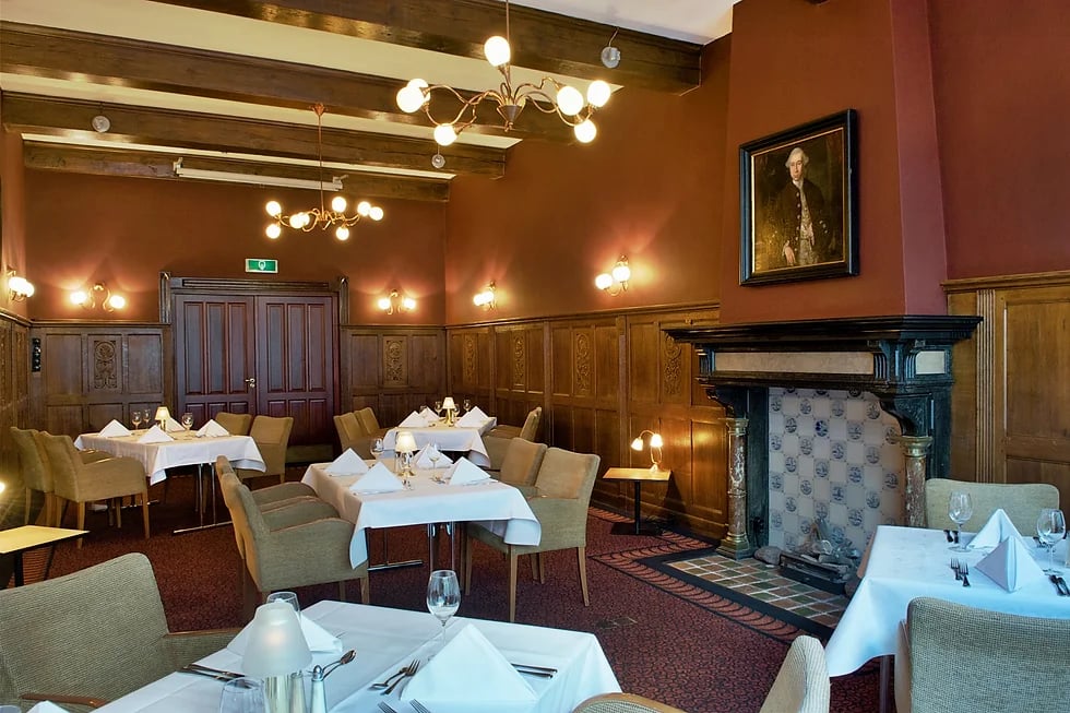 Die Port Van Cleve — eat & drink