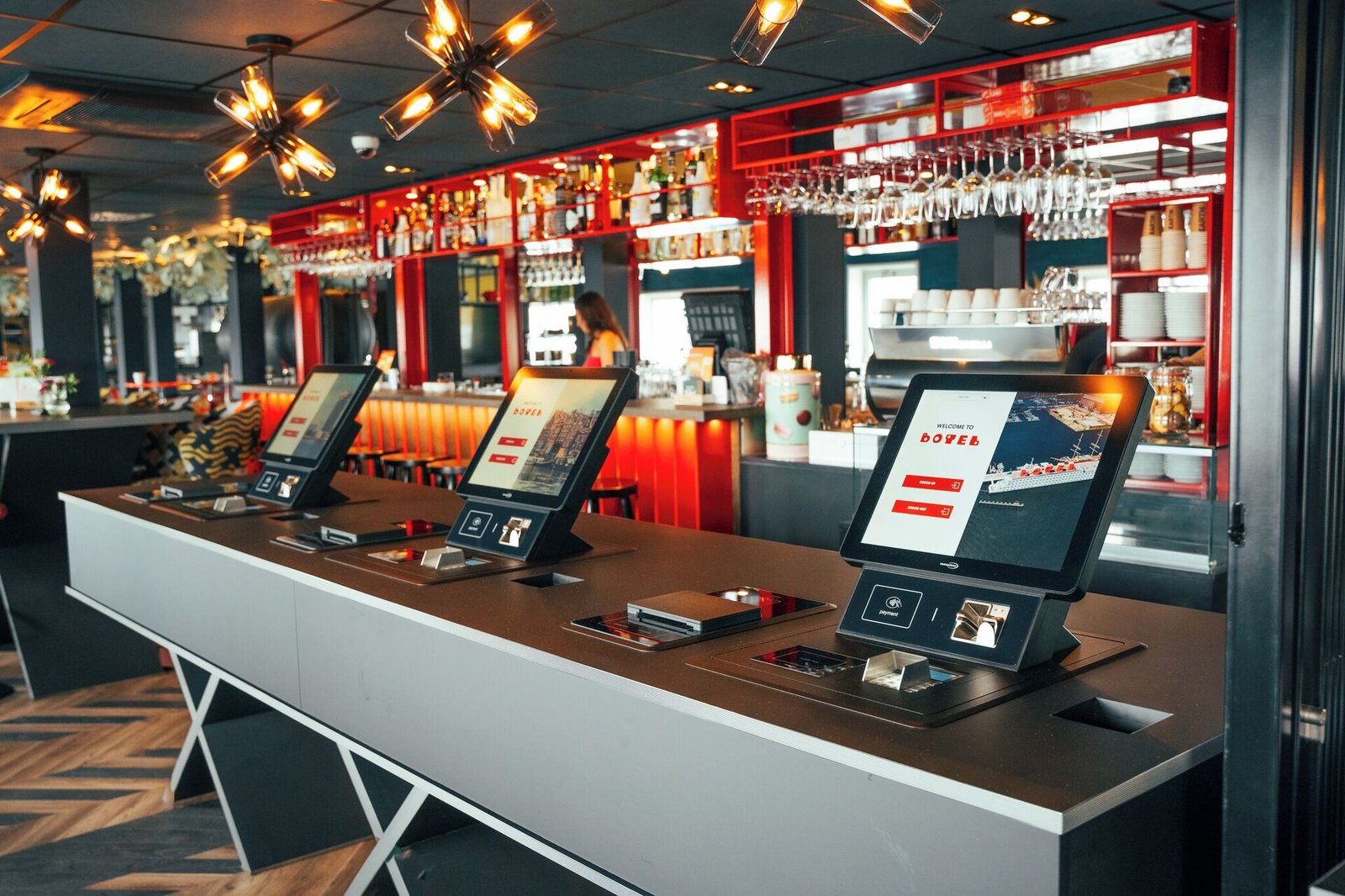 Botel — eat & drink