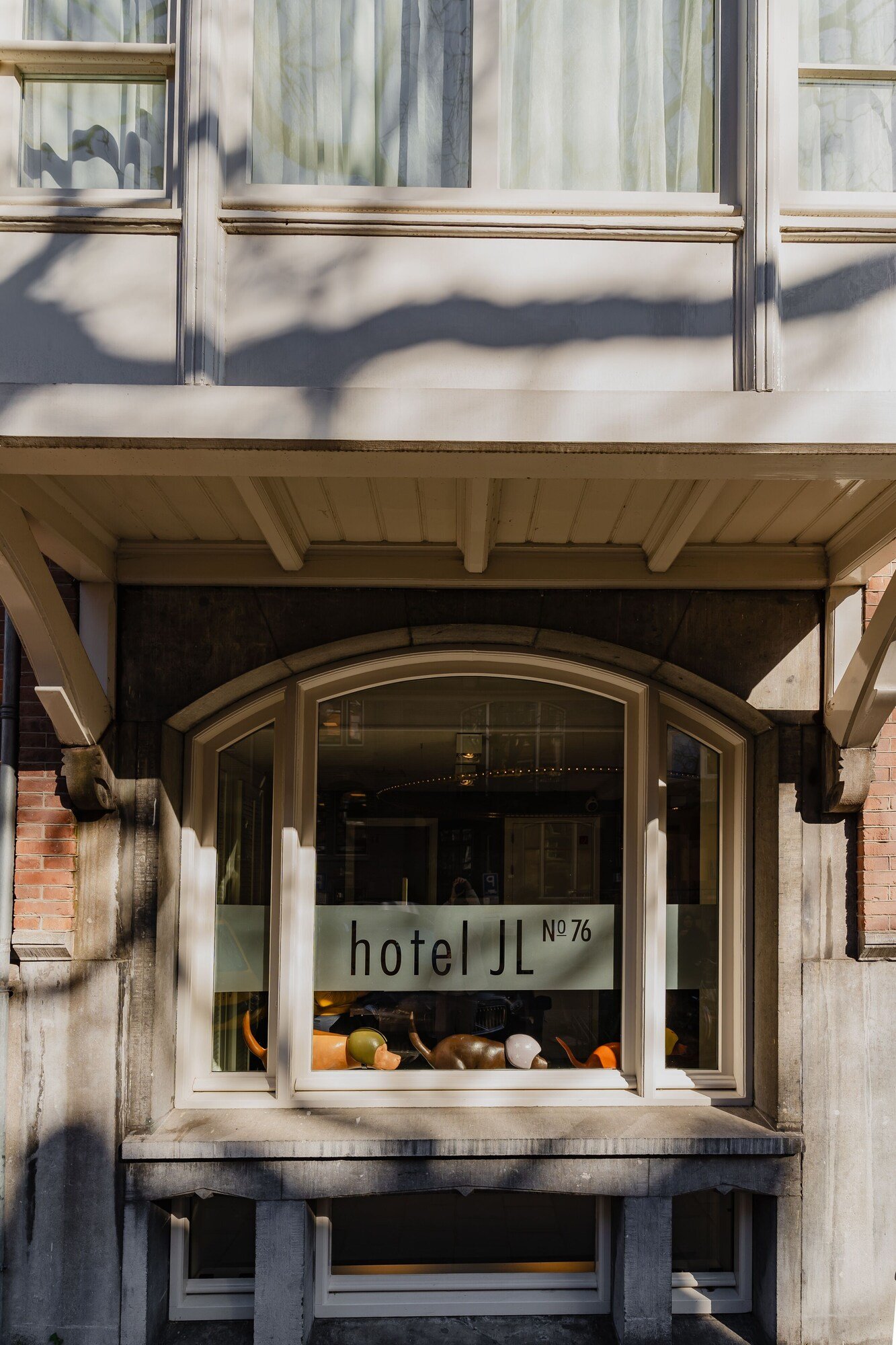 Hotel JL No76 — backstory