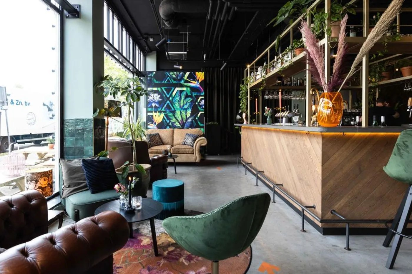 Conscious Hotel Amsterdam City (The Tire Station) — eat & drink