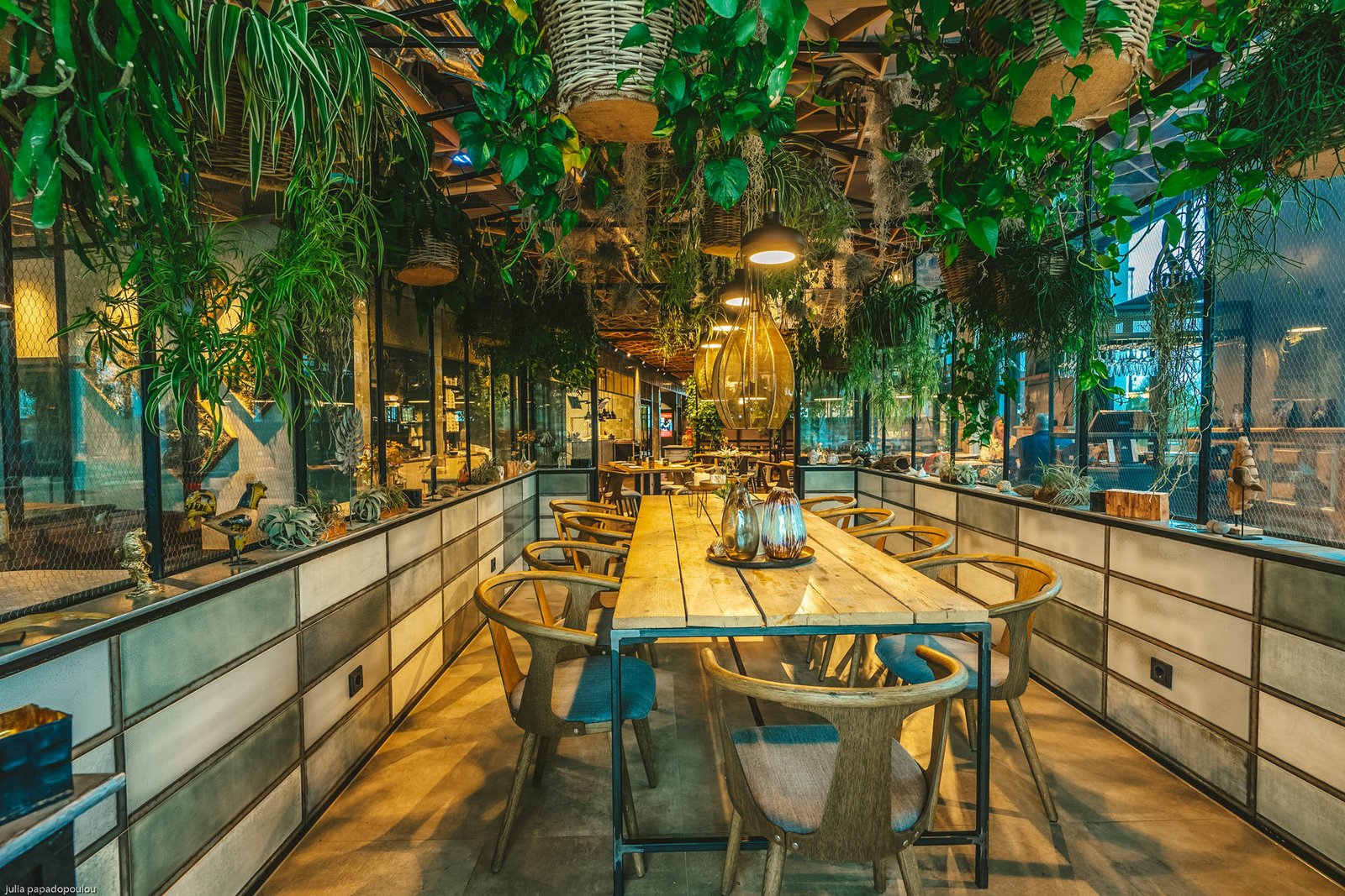 Four Elements Hotel Amsterdam — eat & drink