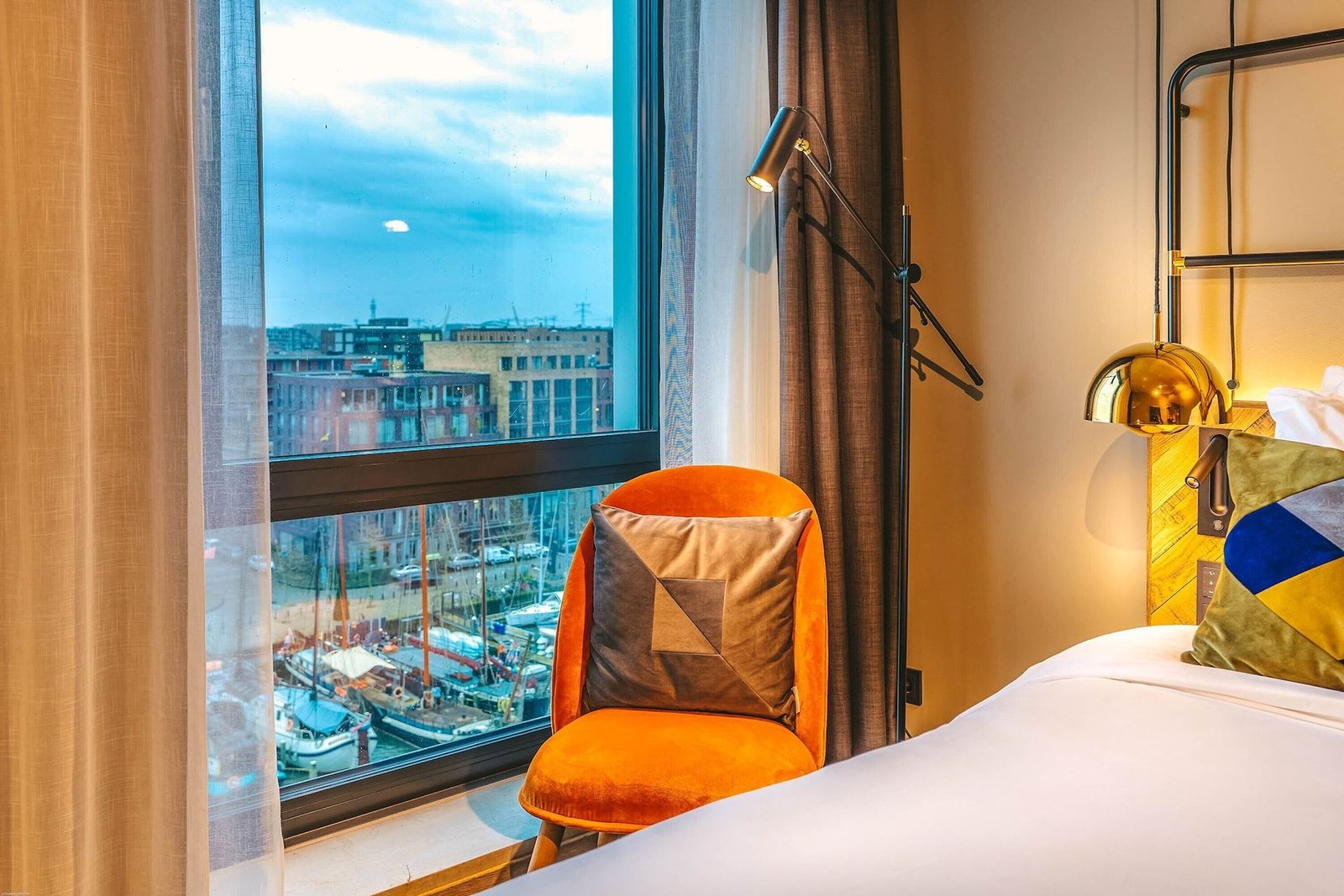 Four Elements Hotel Amsterdam — rooms