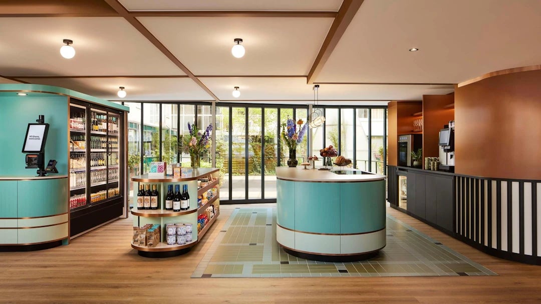Avani Museum Quarter Amsterdam Hotel — eat & drink