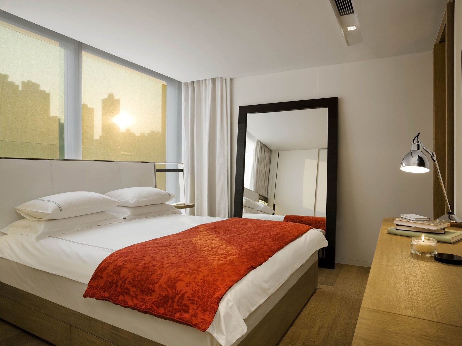 The Jervois — rooms