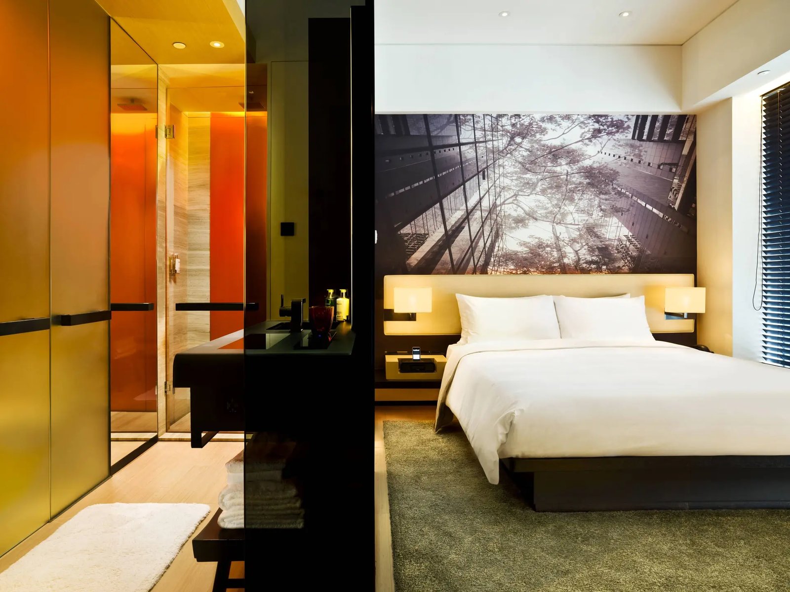 EAST Hong Kong — rooms