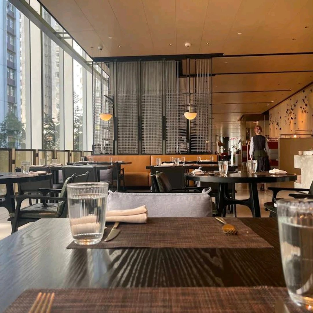 EAST Hong Kong — eat & drink