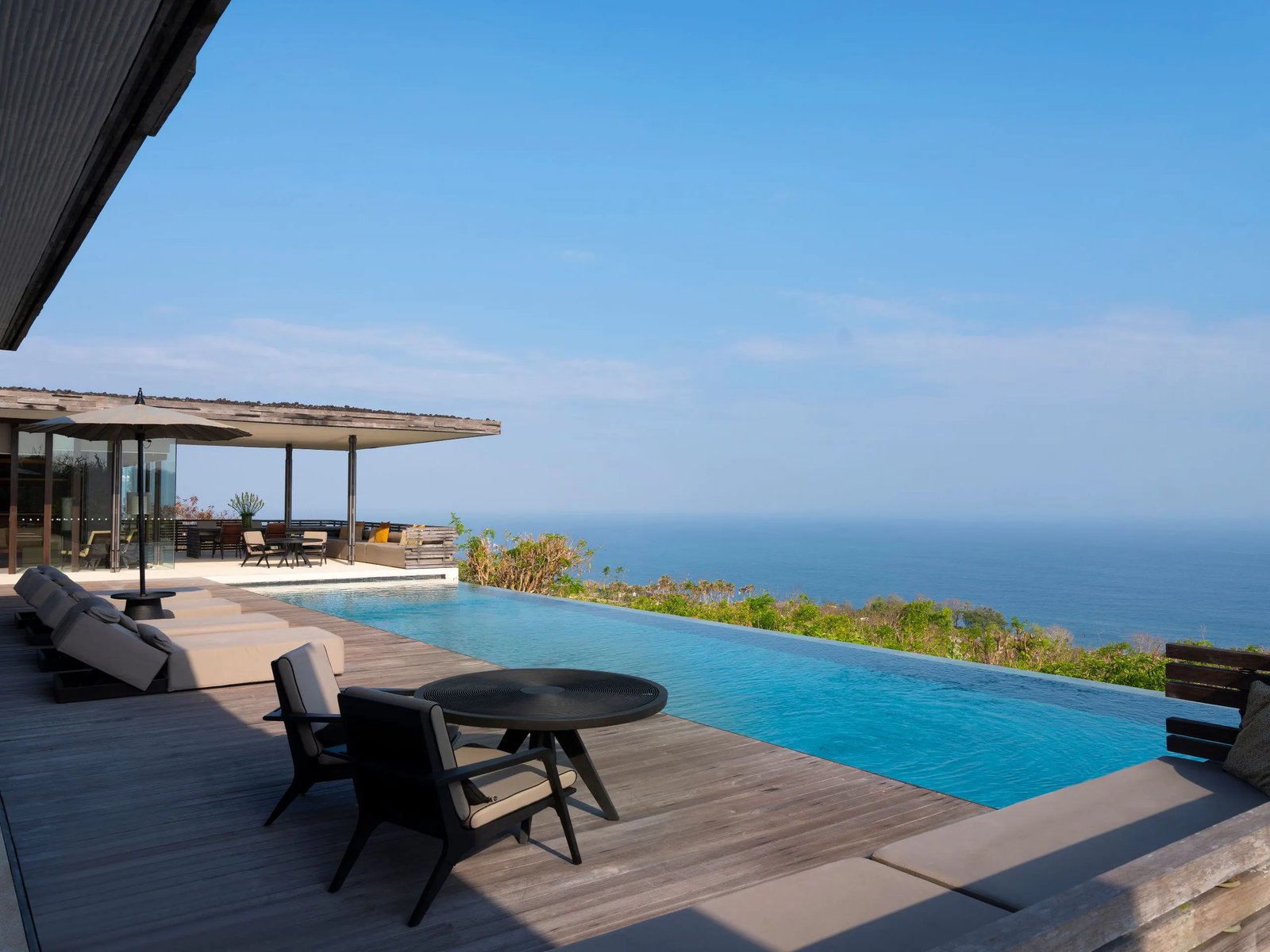 Alila Villas Uluwatu, the pool