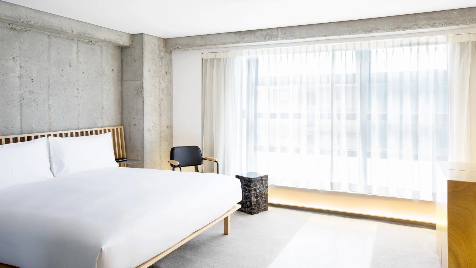 TUVE — rooms