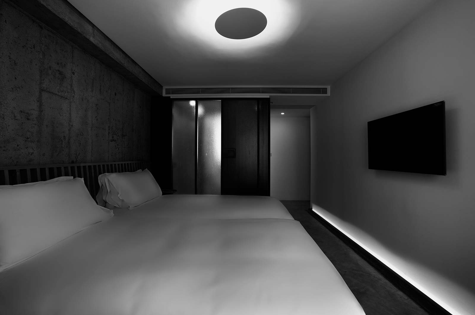 TUVE — rooms
