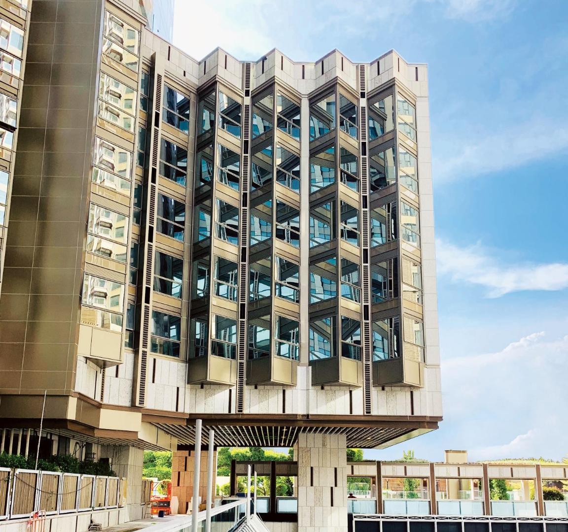 Hotel Alexandra Hong Kong — backstory