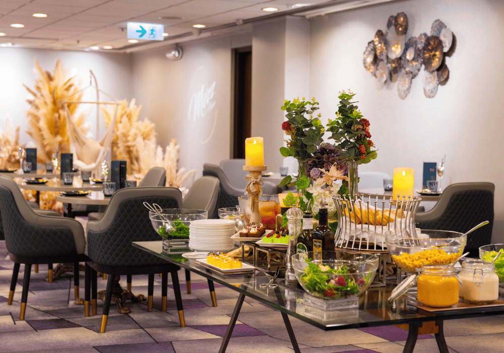 The Harbourview — eat & drink