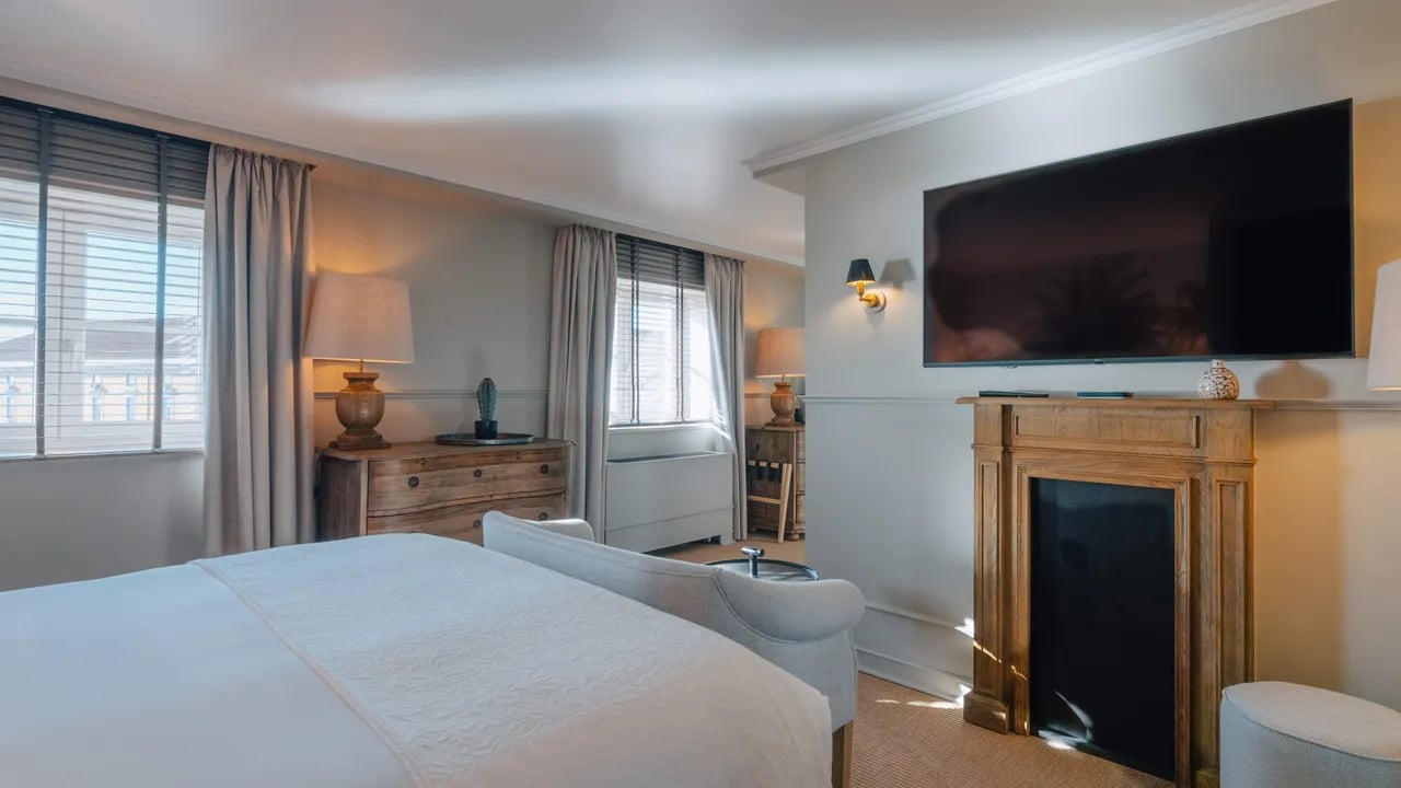 AlmaLusa Alfama — rooms