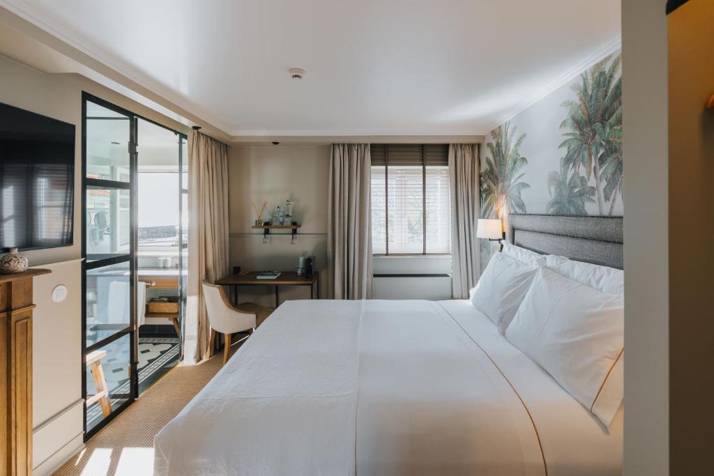 AlmaLusa Alfama — rooms