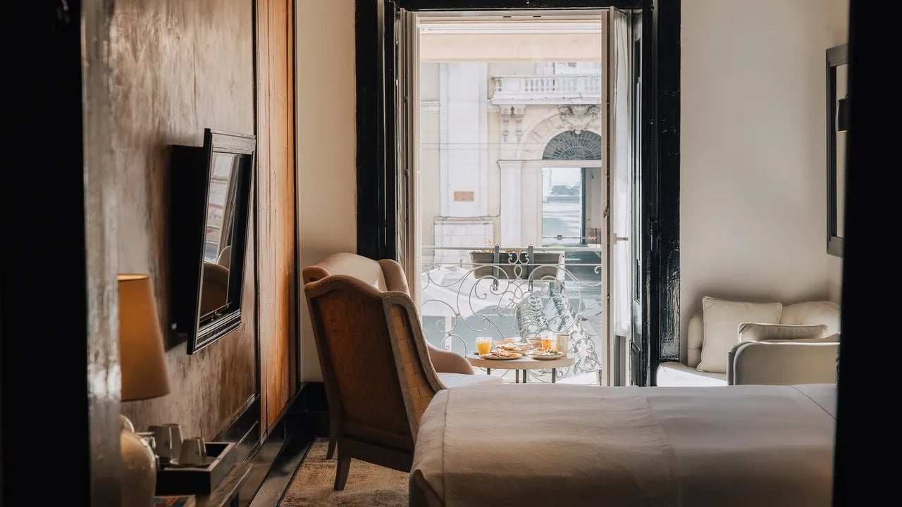 AlmaLusa Alfama — rooms