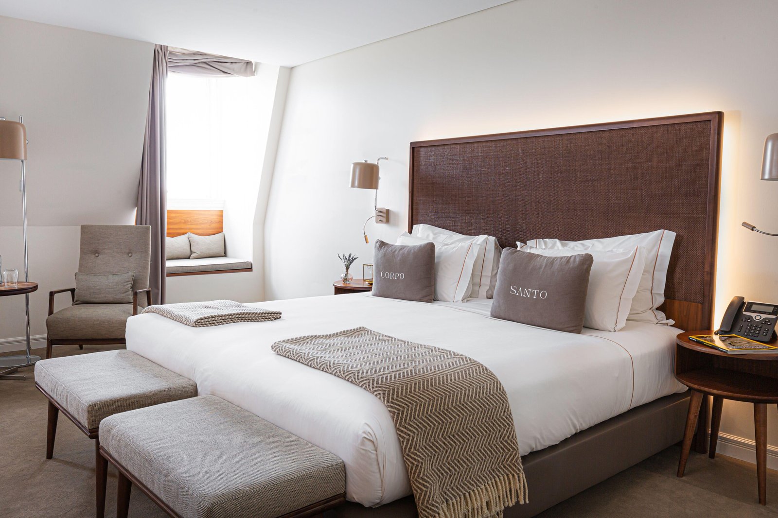 Corpo Santo Lisbon Historical Hotel — rooms