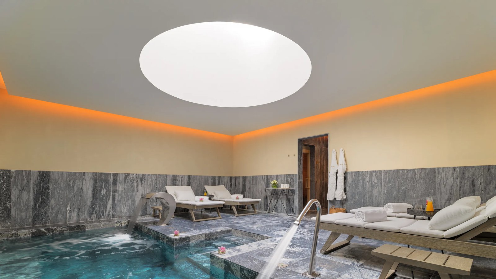 The One Palácio da Anunciada — wellness