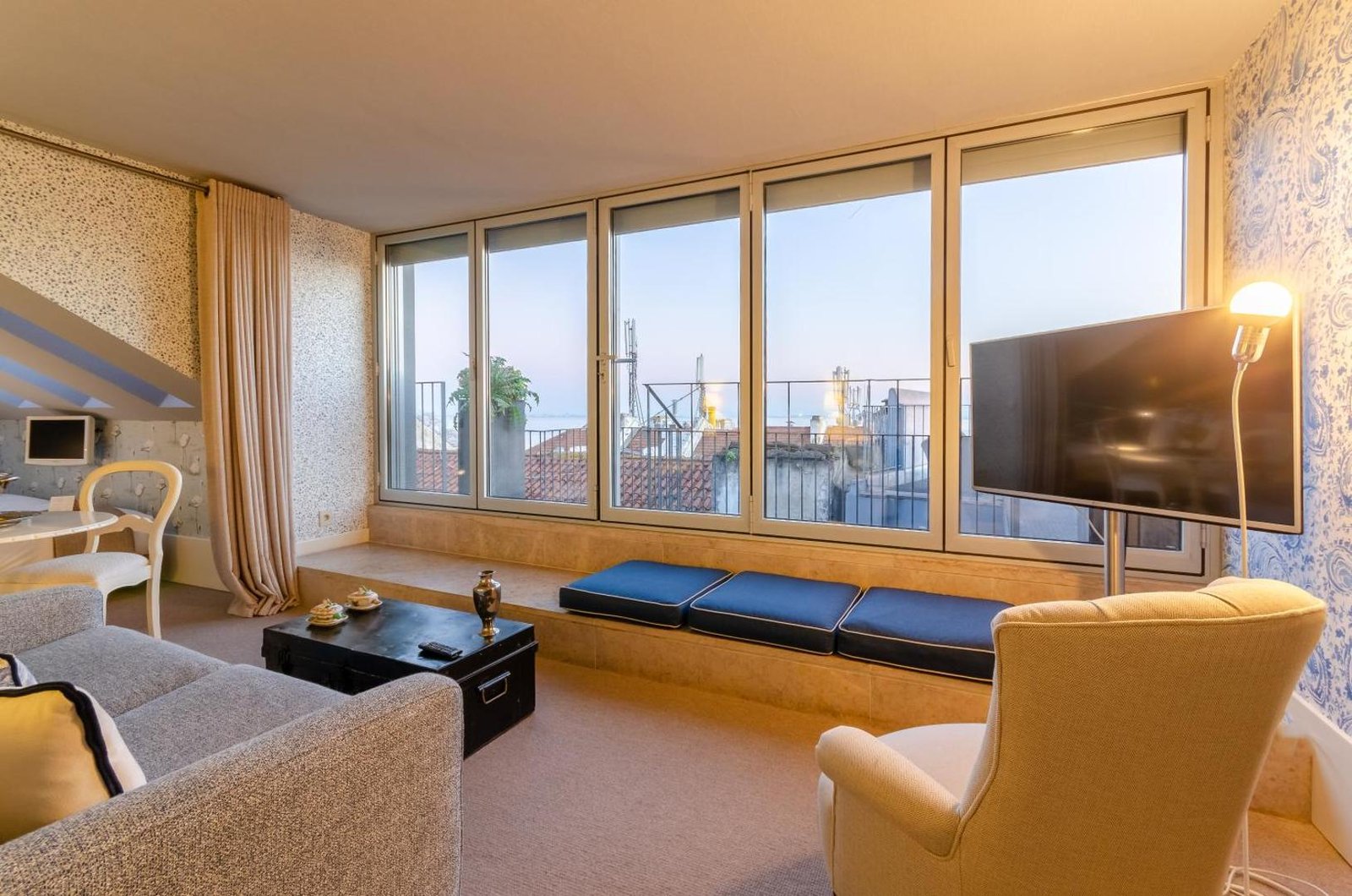 LX Boutique Hotel — rooms