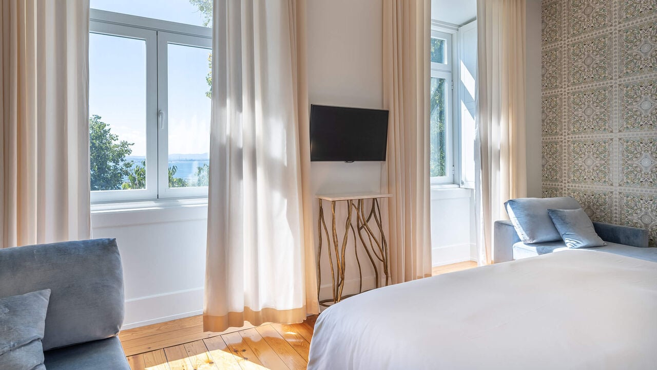Santiago de Alfama — rooms